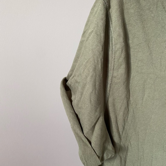 Hollister Button Front Shirt - Picture 4 of 7